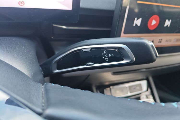 吉利几何G6 2022款 620 新乐型局部细节18