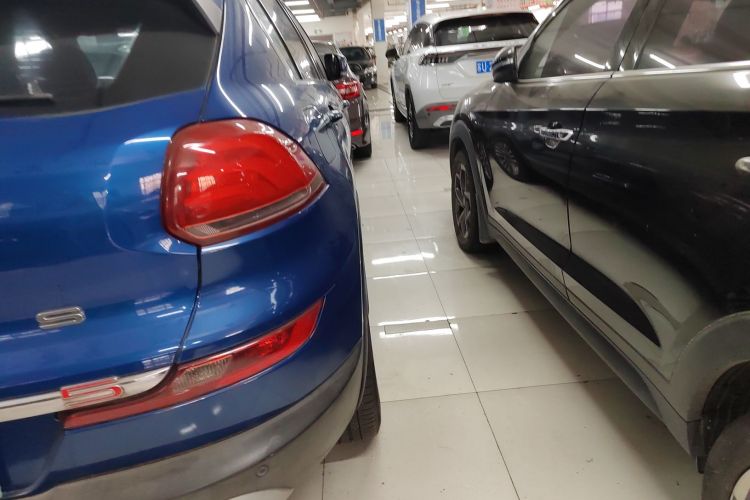 观致5 2018款 改款 1.6T 自动尊贵型车身外观9