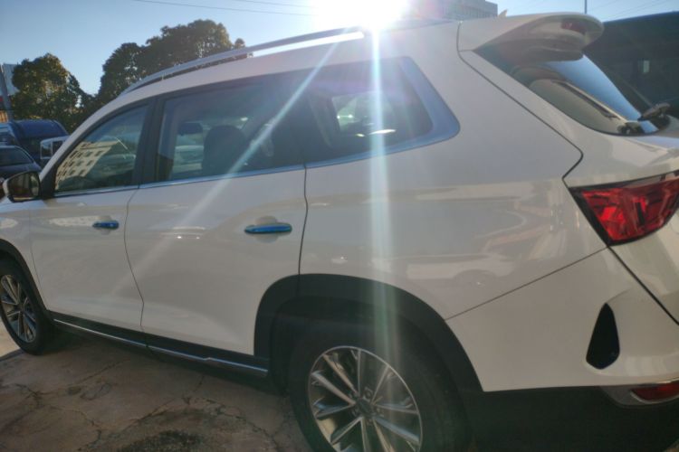 捷途X90 2019款 1.6T DCT智旅版 7座 国VI车身外观4