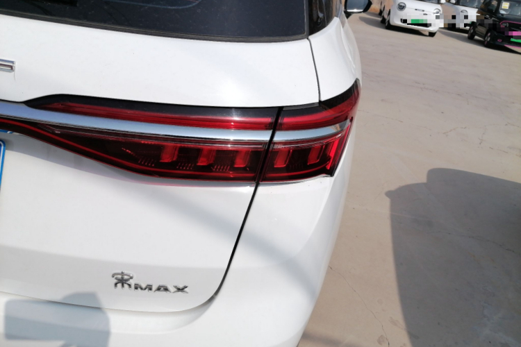 比亚迪 宋MAX 2021款 升级版 1.5T 自动豪华型 6座车身外观6006