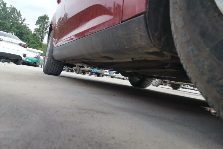 福特 福克斯 2017款 两厢 1.6L 自动舒适型智行版局部细节9001