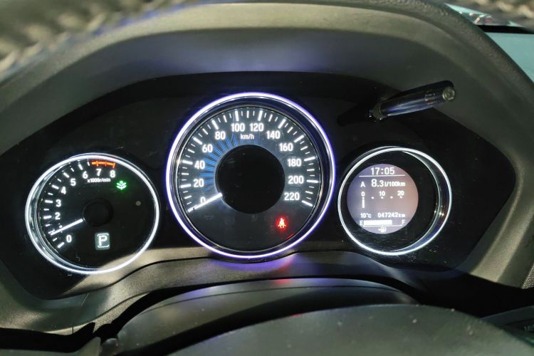 本田 缤智 2015款 1.8L CVT两驱豪华型中控内饰14