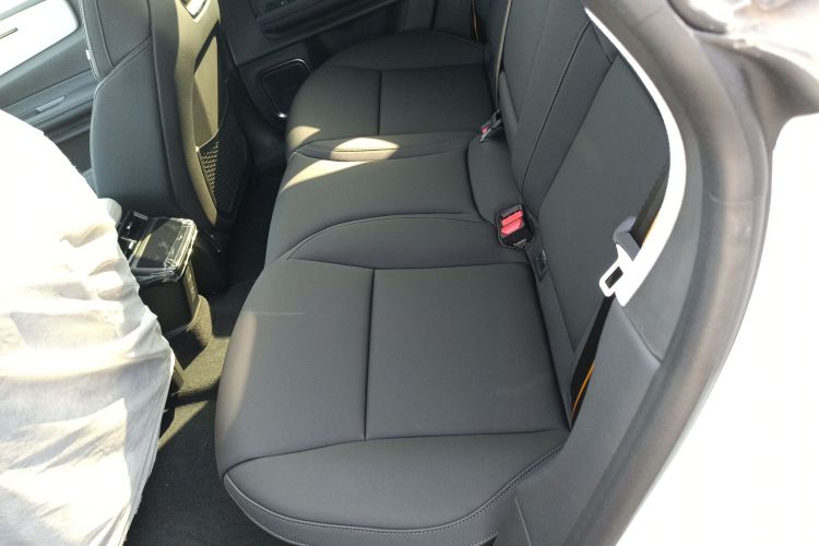 Polestar极星 Polestar 4 2024款 双电机长续航PLUS  双星互联版中控内饰21