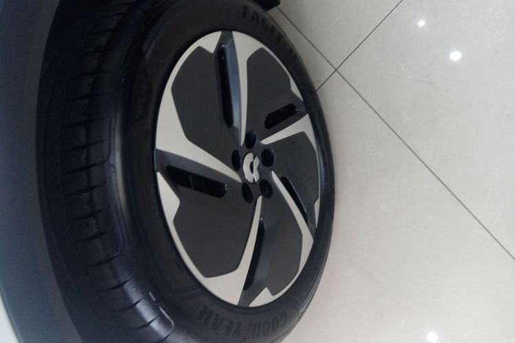 蔚来ES6 2023款 75kWh车身外观6007