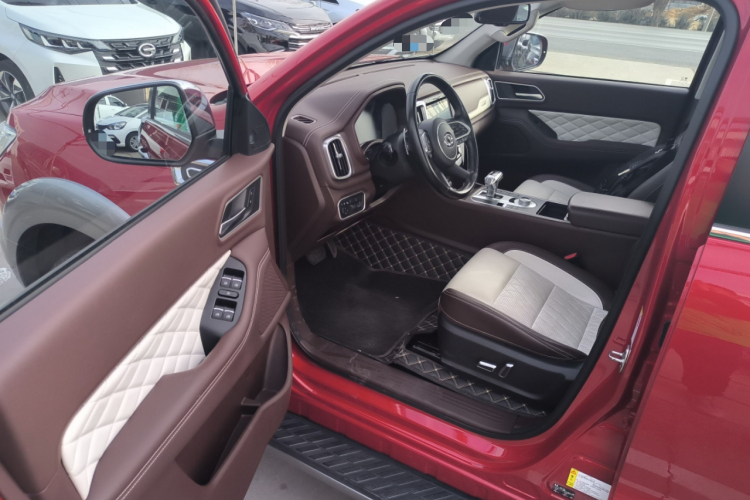 长城 炮 2019款 2.0T自动汽油四驱尊享版GW4C20B中控内饰7003