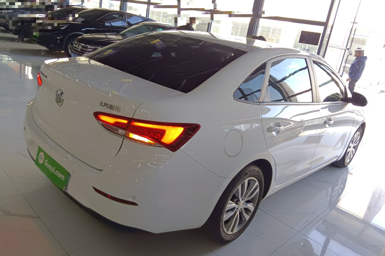 别克 英朗 2021款 1.3T 自动轻混动精英型车身外观7