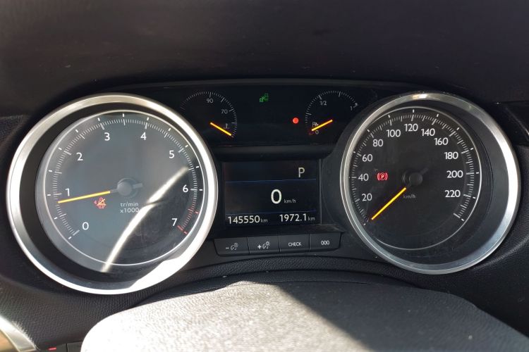 标致408 2019款 350THP 自动至尊版 国V中控内饰14