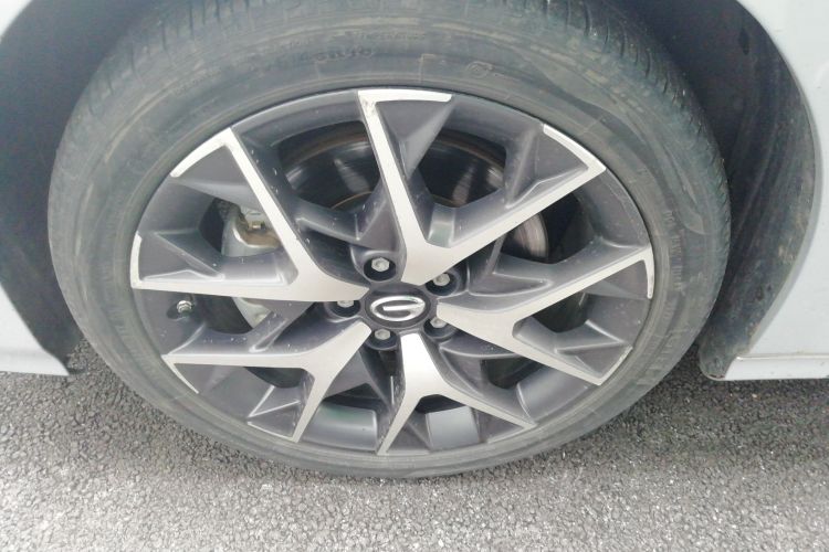 广汽传祺 2023款 影豹H 智能混动版车身外观6007