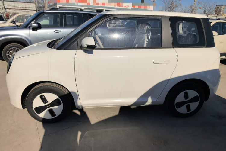 长安启源 长安Lumin 2026款 宝藏版 205km 酷爱米 宁德车身外观4