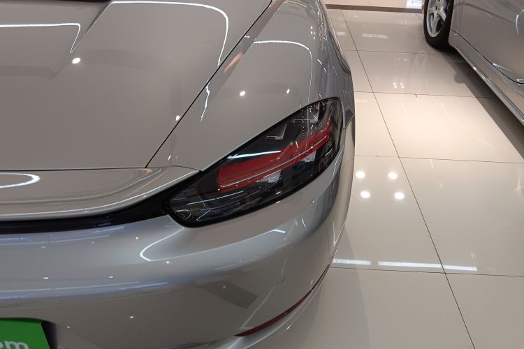 保时捷718 2022款 Boxster 2.0T车身外观6006