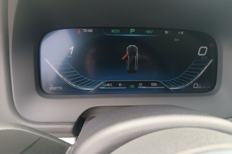 比亚迪 唐新能源 2018款 DM 2.0T 全时四驱智联创享型 7座 国V局部细节14