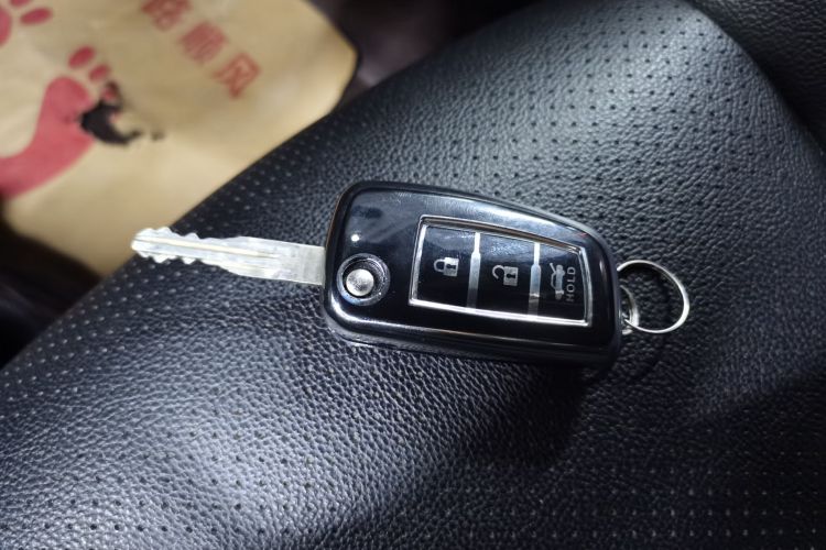 日产 轩逸 2021款 经典 1.6XL CVT豪华版中控内饰11