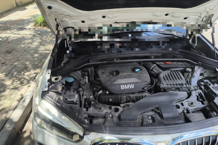 宝马X1 2016款 sDrive20Li 豪华型局部细节9006