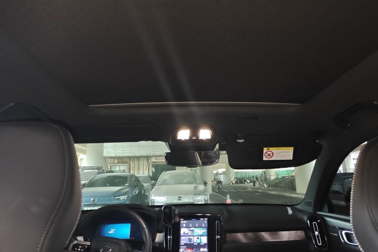 沃尔沃XC40新能源 2023款 长续航版 PRO中控内饰22