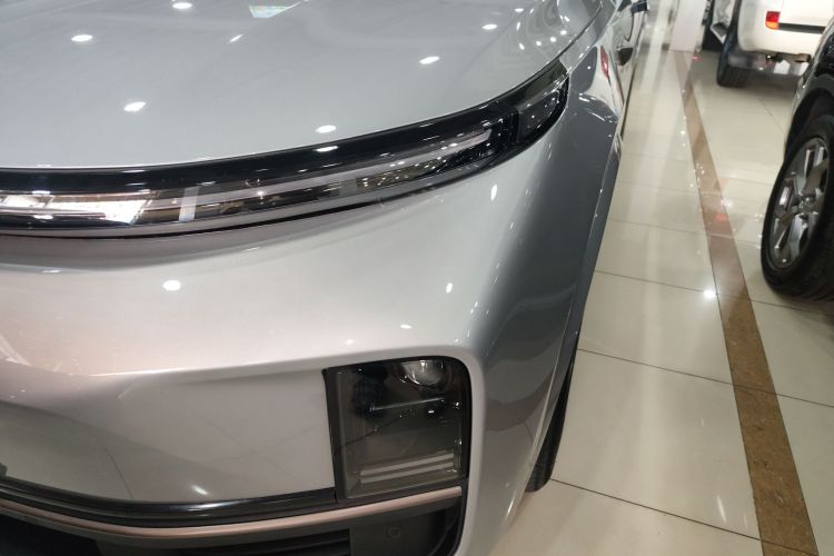 理想汽车 理想L8 2023款 Max局部细节36