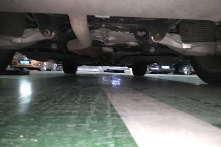 沃尔沃XC90新能源 2018款 E驱混动 T8 智尊版 7座局部细节9009