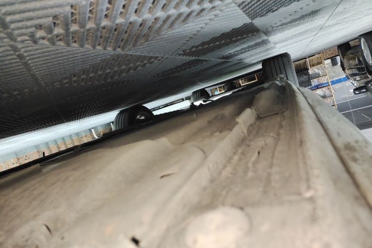 奥迪A4L 2019款 40 TFSI 进取型 国VI局部细节9001