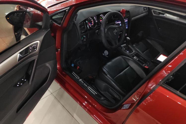 大众 高尔夫 2019款 1.6L 自动时尚型 国V中控内饰7003
