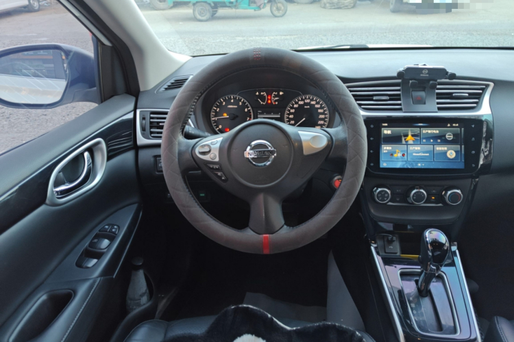 日产 轩逸 2019款 1.6XV CVT智联尊享版 国V中控内饰13