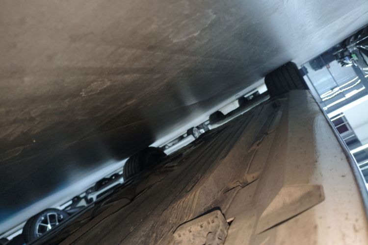 奔驰C级 2022款 改款 C 260 L 运动版局部细节9001