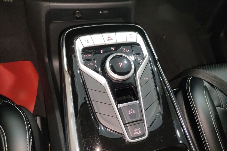 上汽大通MAXUS 大通G20 2021款 PLUS 2.0T 汽油自动豪华版局部细节18