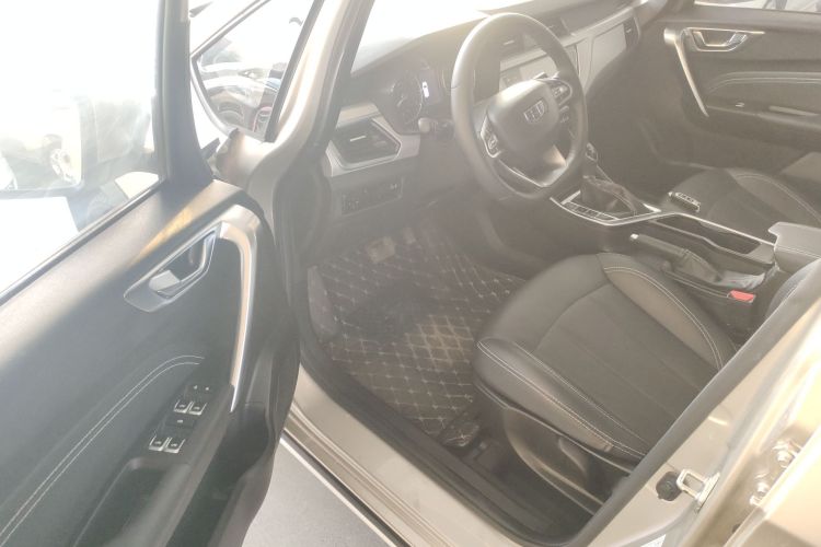 吉利汽车 远景X3 2020款 1.5L CVT尊贵型中控内饰20