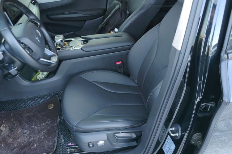 红旗E-QM5 2024款 560km PLUS局部细节19