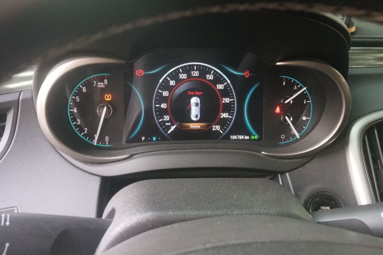 别克 君越 2013款 2.0T SIDI 智享旗舰型中控内饰14