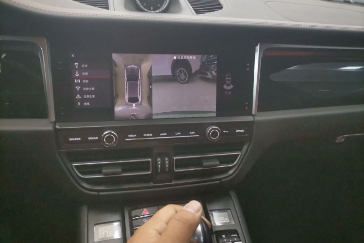 保时捷 2021款 Macan S 3.0T中控内饰16