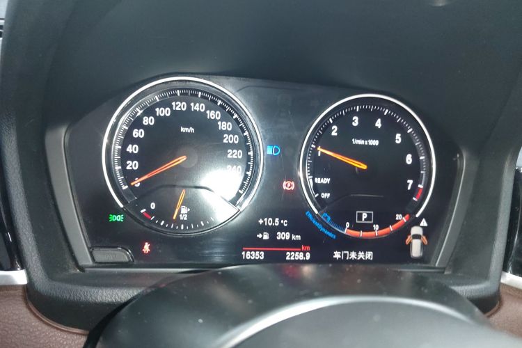 宝马X1 2022款 sDrive25Li 领先型局部细节14