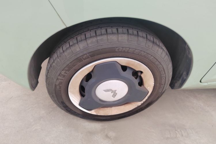 五菱汽车 宏光MINIEV 2021款 马卡龙臻享款 磷酸铁锂车身外观6007