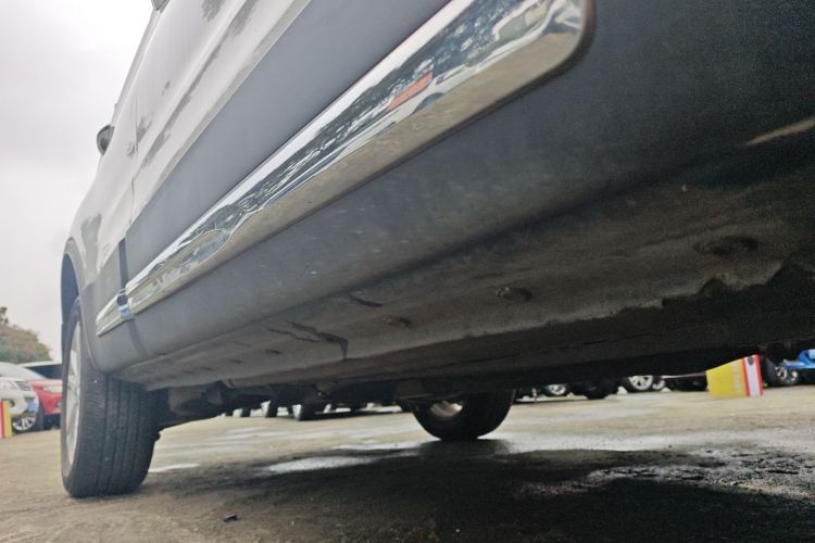 海马S5 2015款 1.5T CVT旗舰型局部细节9001