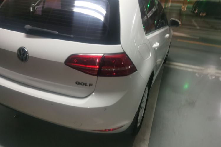 大众 高尔夫 2015款 1.6L 自动舒适型车身外观9