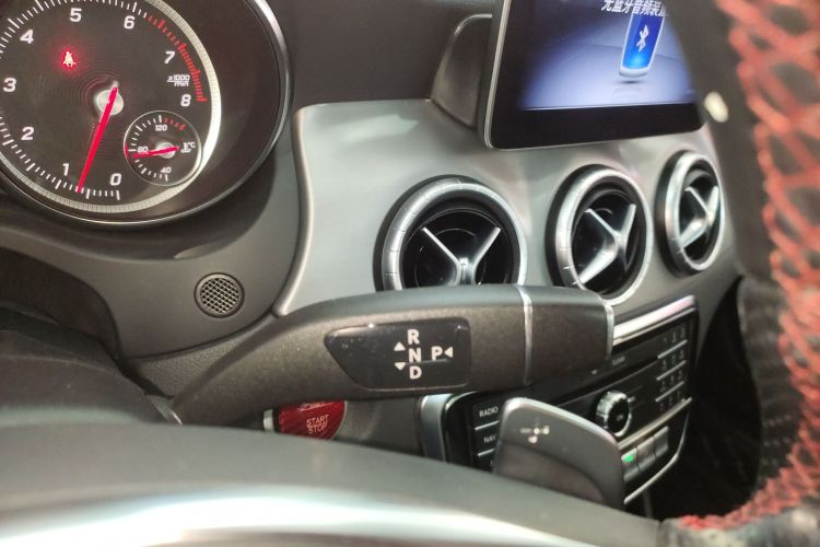 奔驰CLA 2017款 改款 CLA 220 4MATIC局部细节18