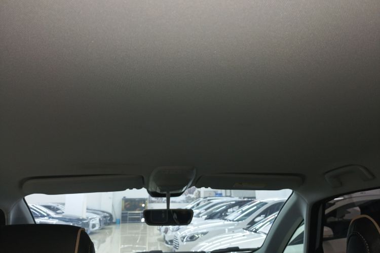 宝骏KiWi EV 2021款 艺术家 三元锂中控内饰22