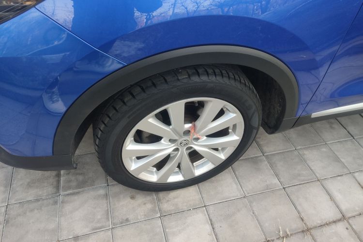 名爵ZS 2017款 1.5L 自动豪华版车身外观6001