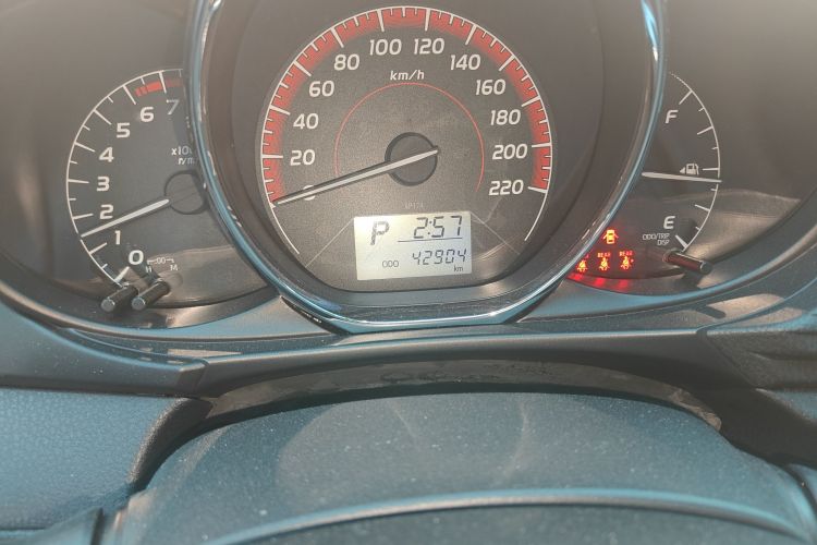 丰田 威驰FS 2021款 1.5L CVT锋驰版中控内饰14