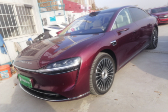 鸿蒙智行 享界S9 2025款 增程 Ultra