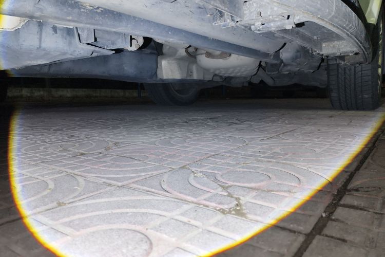 路虎 揽胜运动版 2013款 3.0 TDV6 柴油版局部细节9004