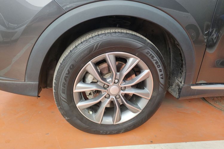 荣威RX5 2023款 PLUS 330TGI 自动领潮智惠版车身外观6007