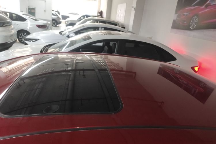 丰田 雷凌 2018款 185T CVT尊贵版 国V局部细节57