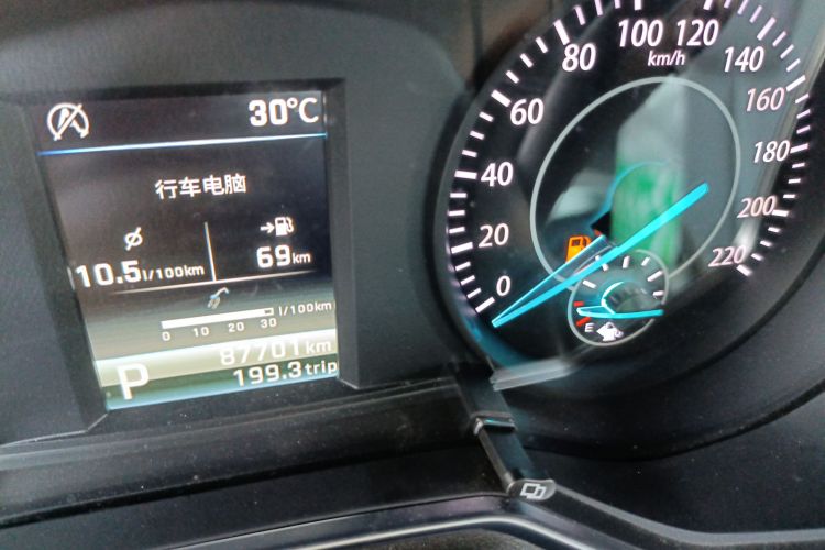 福特 领界 2019款 EcoBoost 145 CVT铂领型 国VI局部细节14