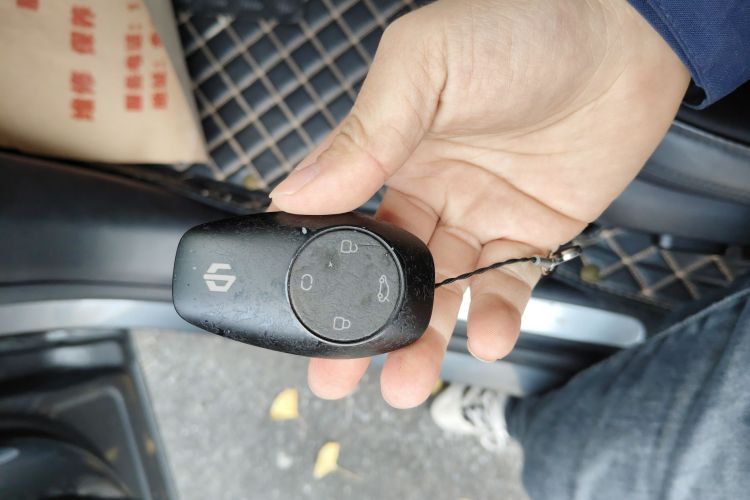 零跑汽车 零跑C11 2021款 尊享版中控内饰7001