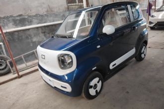 奔腾小马 2026款 222km 炫彩马