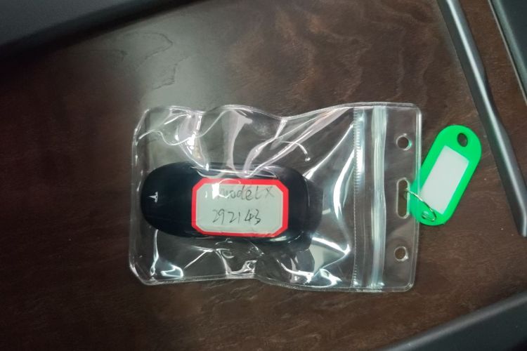 特斯拉 Model X 2019款 长续航版中控内饰11