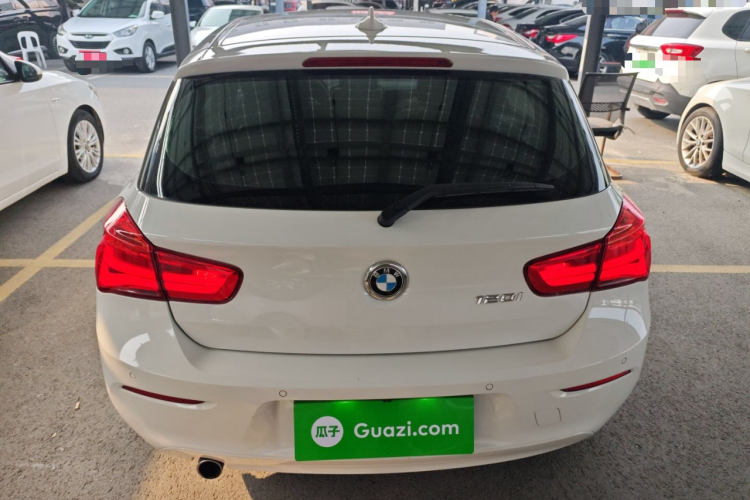 宝马1系(进口) 2015款 120i 领先型车身外观6