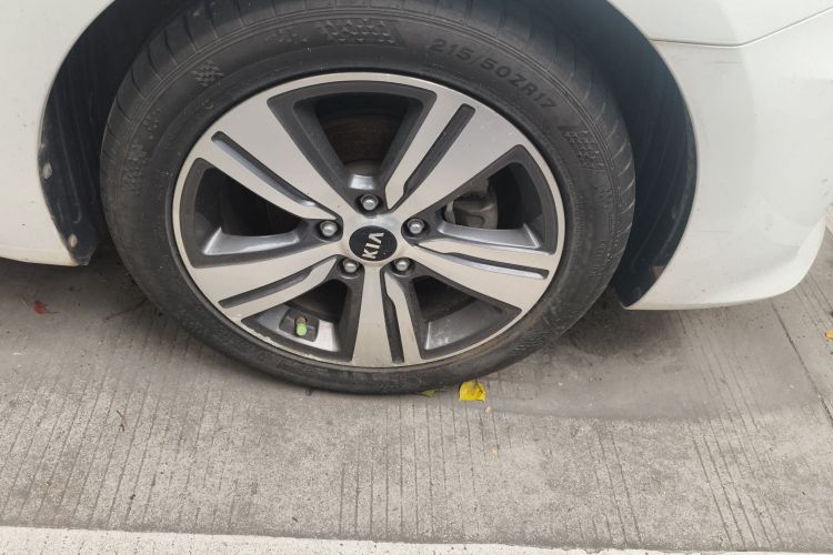 起亚K4 2017款 1.8L 自动GLS Special车身外观6007