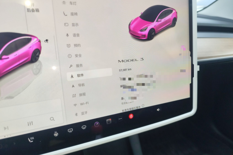 特斯拉 Model 3 2022款 后轮驱动版局部细节14
