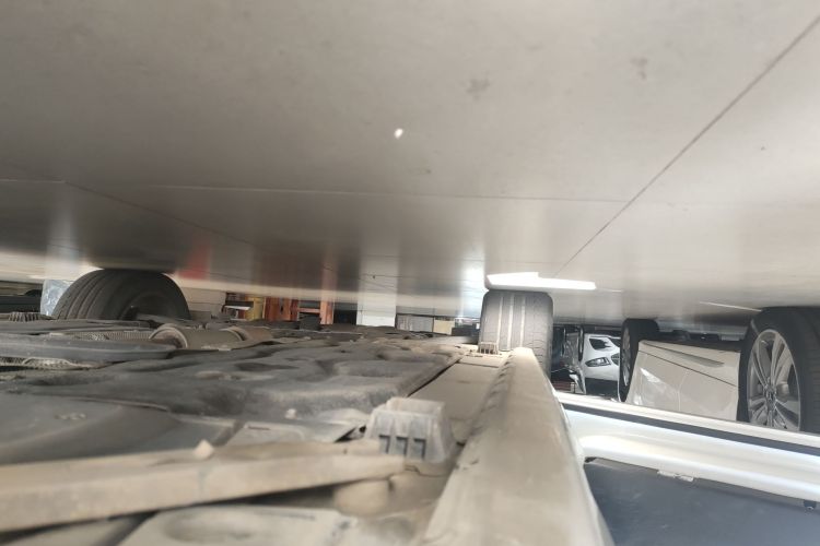 宝马X2(进口) 2019款 sDrive25i 领先型M越野套装 国VI局部细节9002