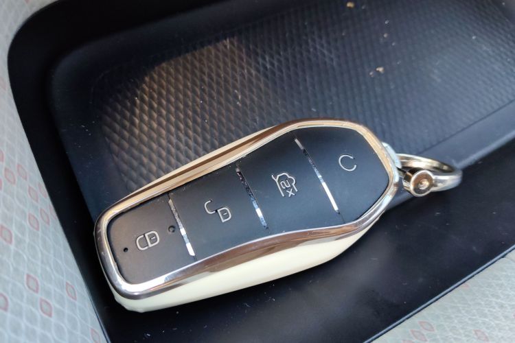 比亚迪 海豚 2021款 405km 时尚版中控内饰11